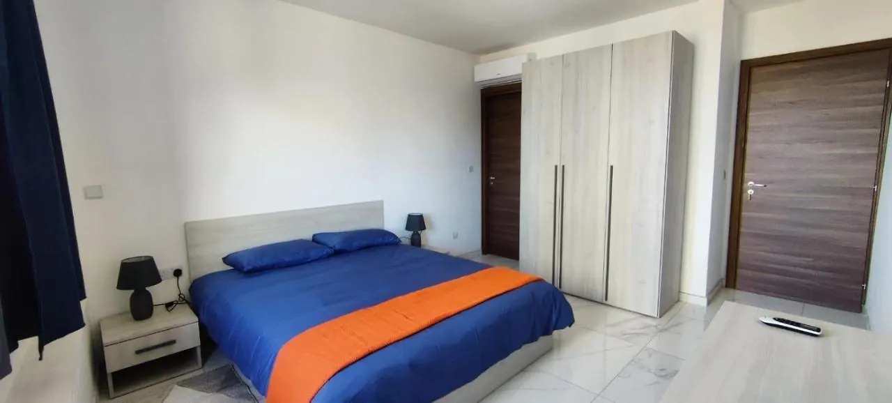 Blu-M Central Qormi Appartement