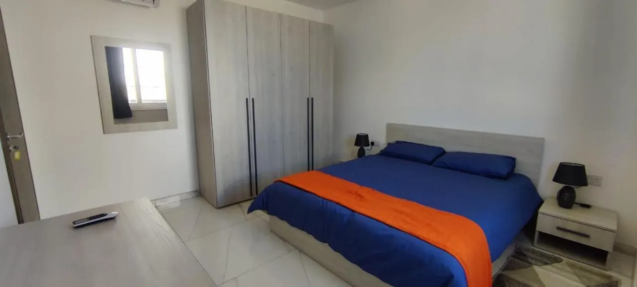 Blu-M Central Qormi Appartement