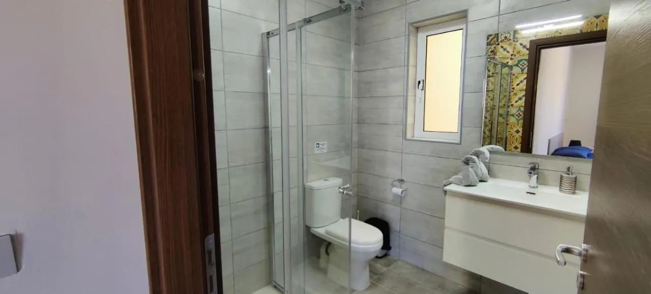 Blu-M Central Qormi Appartement