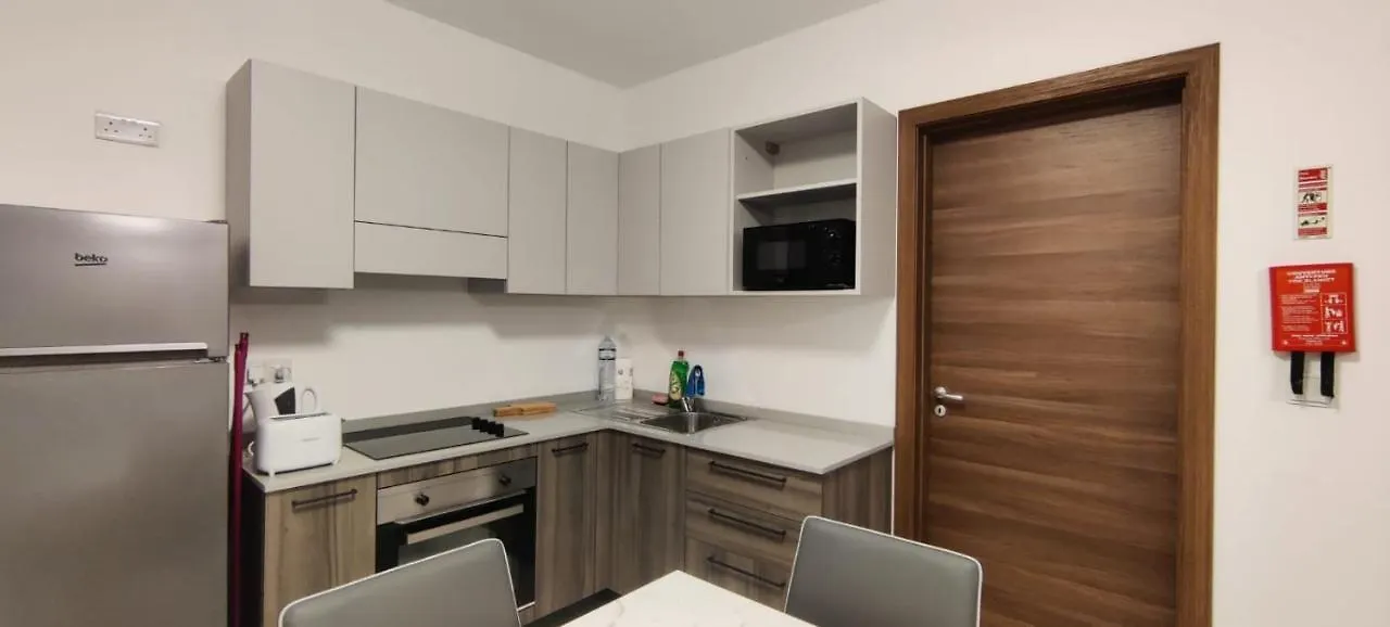 Blu-M Central Qormi
