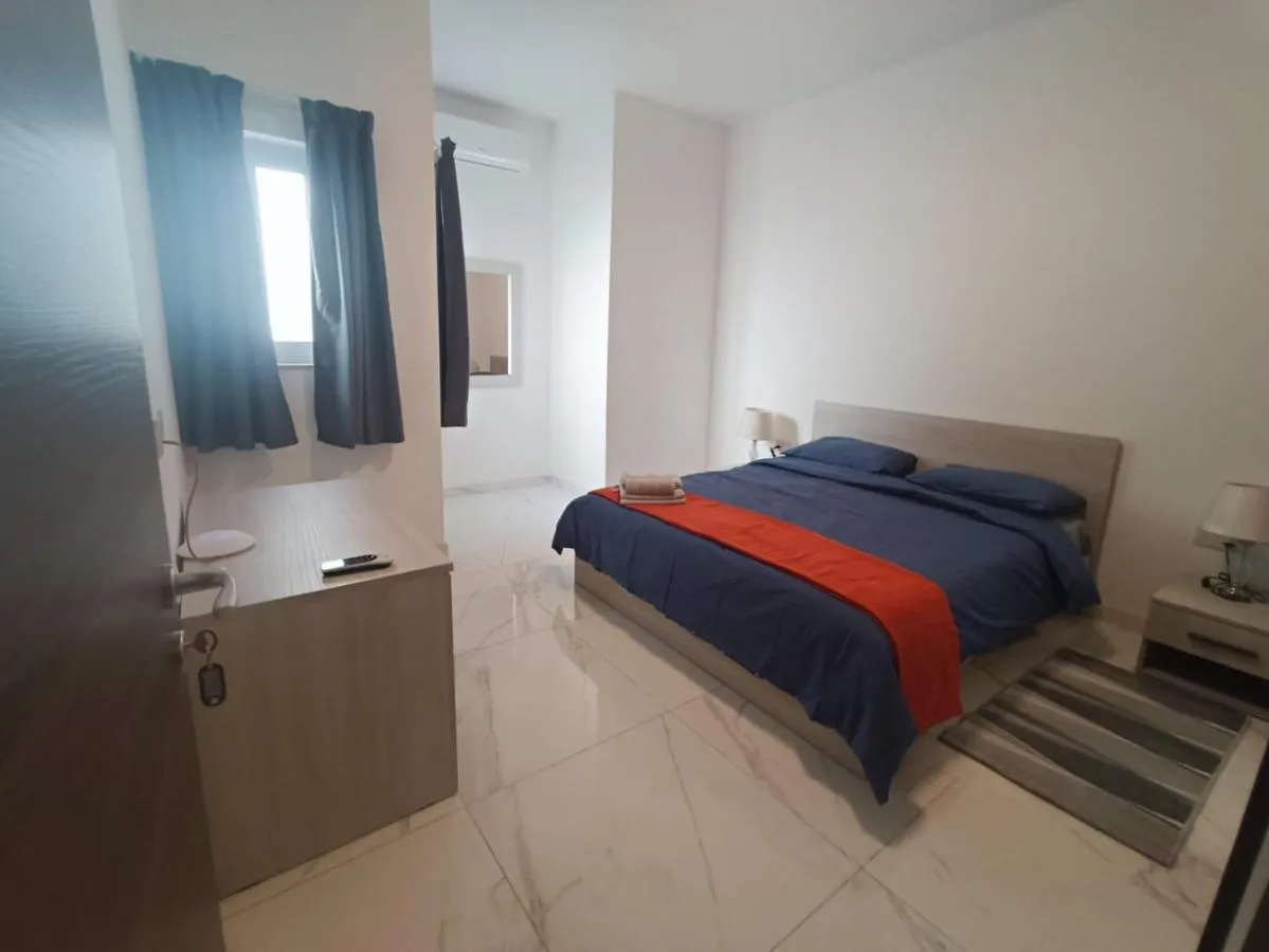 Blu-M Central Qormi Malte